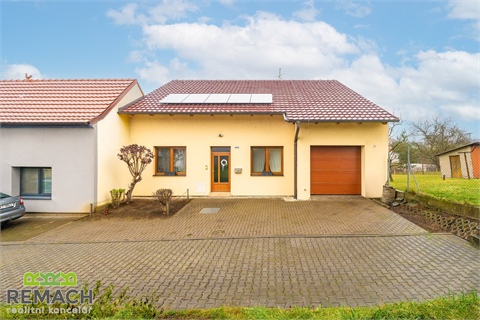 Prodej rodinného domu, 244 m² 24