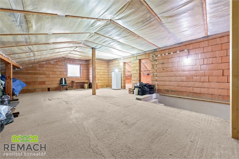 Prodej rodinného domu, 244 m² 10