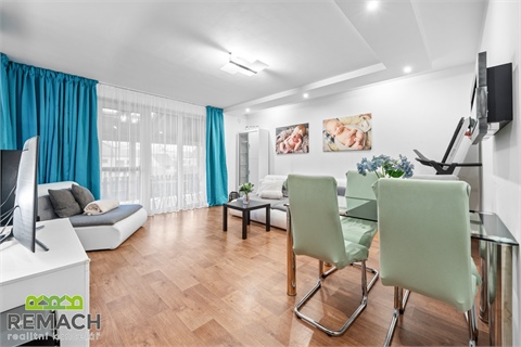 Prodej rodinného domu, 244 m² 4