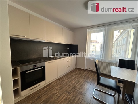 Pronájem bytu 2+1, 60 m² 0