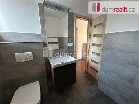 Pronájem bytu 2+1, 60 m² - 0