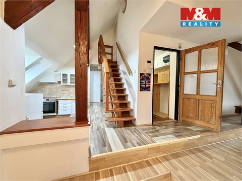 Pronájem bytu 3kk, 94 m² 2