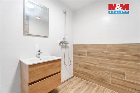 Prodej bytu 3kk, 92 m² 14