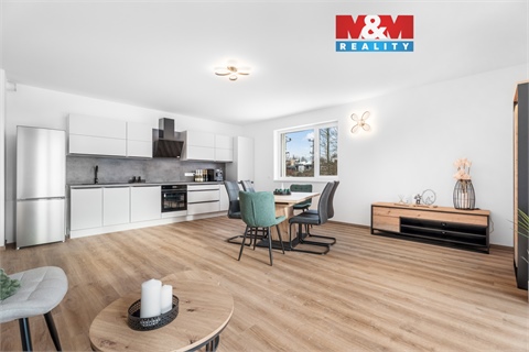 Prodej bytu 3kk, 92 m² 0