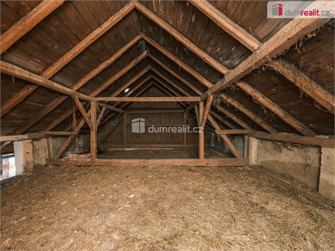 Prodej rodinného domu, 378 m² - 14