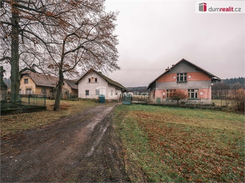 Prodej rodinného domu, 378 m² 0