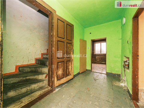 Prodej rodinného domu, 378 m² - 10