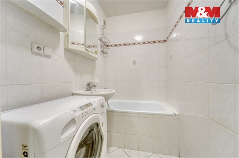 Prodej bytu 1+1, 38 m² - 2