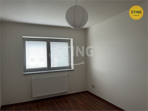 Pronájem rodinného domu, 150 m² 8