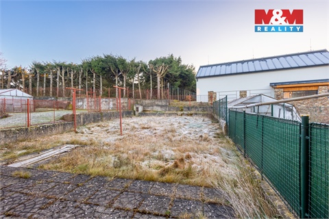 Prodej rodinného domu, 200 m² - 14