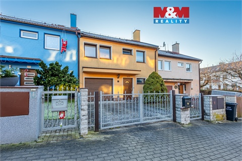 Prodej rodinného domu, 200 m² 0