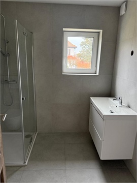 Prodej rodinného domu, 340 m² 16