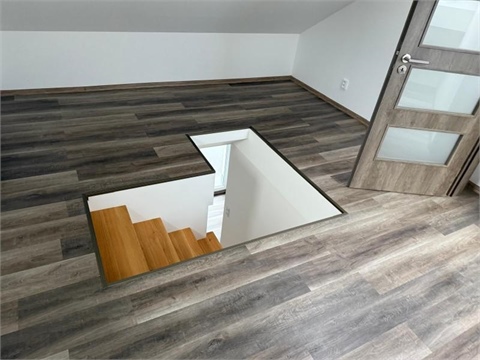 Prodej rodinného domu, 340 m² 22