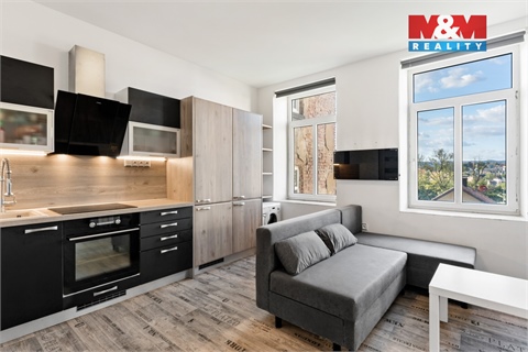 Prodej bytu 1+1, 55 m² - 2