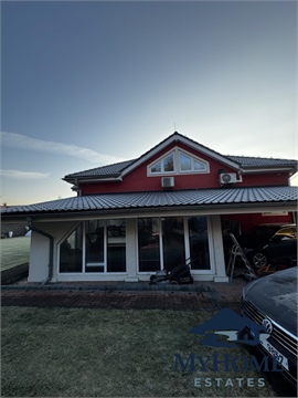 Prodej rodinného domu, 230 m² 18