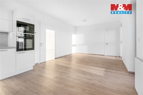 Pronájem bytu 2kk, 52 m² 2
