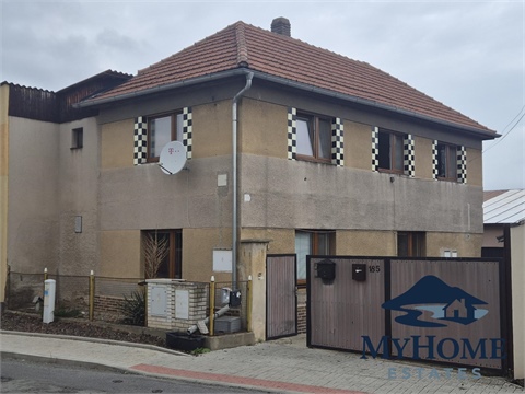 Prodej rodinného domu, 260 m² 0