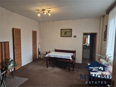 Prodej rodinného domu, 260 m² - 8