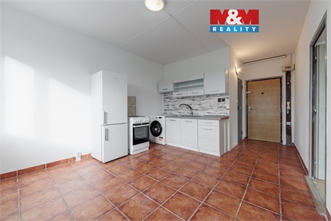 Prodej bytu 1+1, 37 m² 0