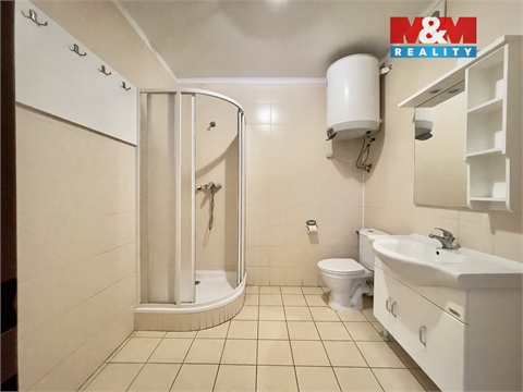 Pronájem skladu / haly, 430 m² 18