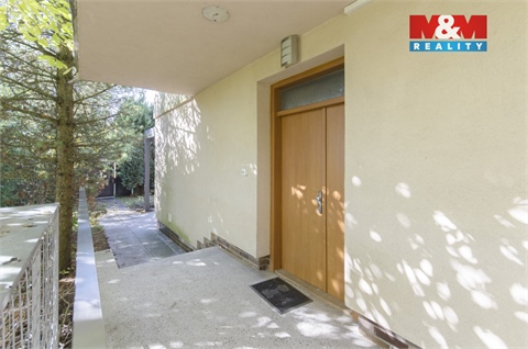 Prodej obchodních prostor, 250 m² 24