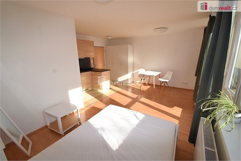 Pronájem bytu 1kk, 27 m² 2
