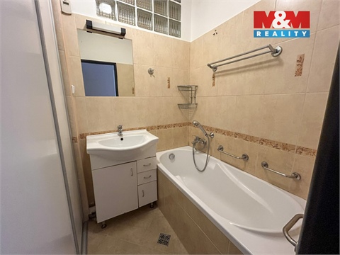 Pronájem bytu 3+1, 95 m² - 6