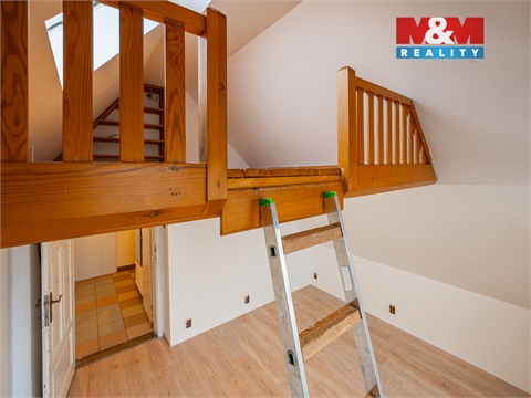 Prodej rodinného domu, 138 m² - 14