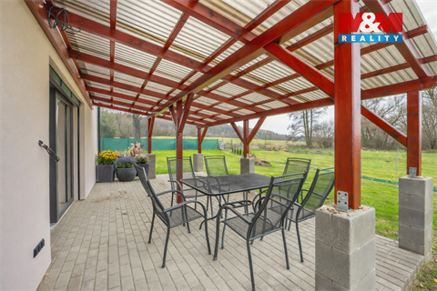 Prodej rodinného domu, 213 m² 8