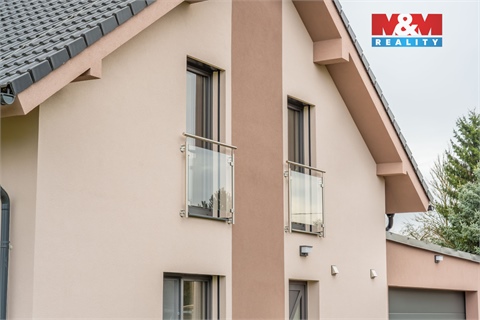 Prodej rodinného domu, 213 m² 2