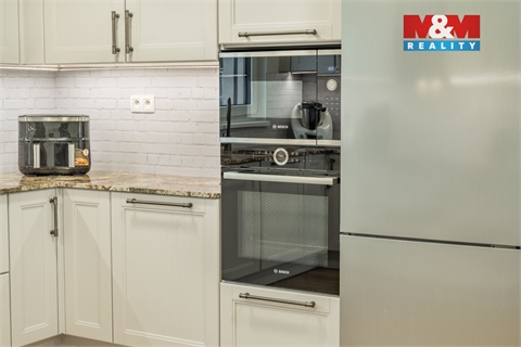 Prodej rodinného domu, 213 m² 4