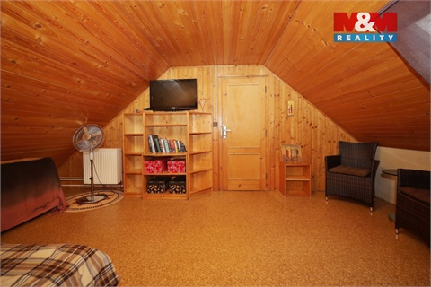 Prodej rodinného domu, 240 m² - 16