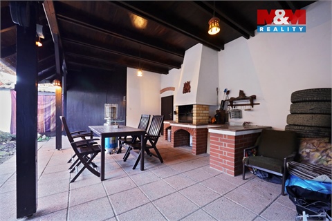 Prodej rodinného domu, 240 m² - 2