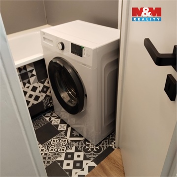 Pronájem bytu 1+1, 36 m² - 0