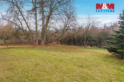 Prodej stavebního pozemku, 1 300 m² 6