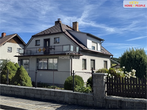 Prodej rodinného domu, 330 m² 0