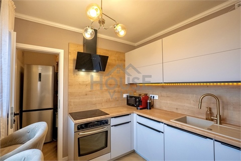 Prodej bytu 2+1, 73 m² 10