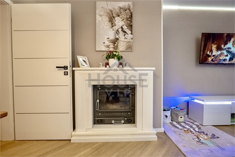 Prodej bytu 2+1, 73 m² 8