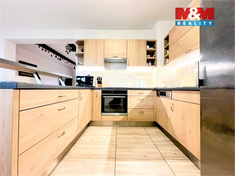 Prodej rodinného domu, 350 m² - 26