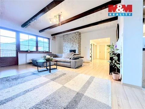 Prodej rodinného domu, 350 m² 2