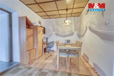 Prodej rodinného domu, 168 m² - 6