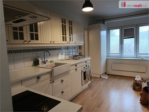 Pronájem bytu 3+1, 80 m² 2