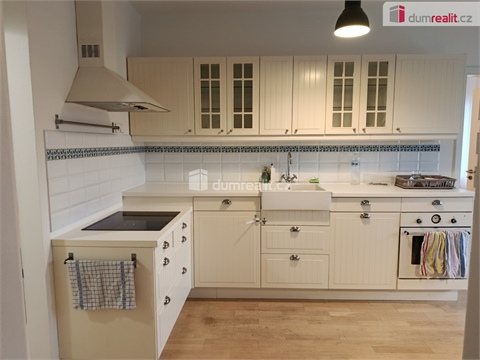 Pronájem bytu 3+1, 80 m² - 0