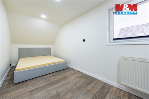 Prodej rodinného domu, 182 m² - 20