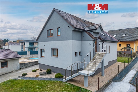 Prodej rodinného domu, 182 m² 0