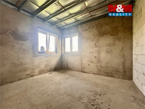 Prodej rodinného domu, 180 m² - 10