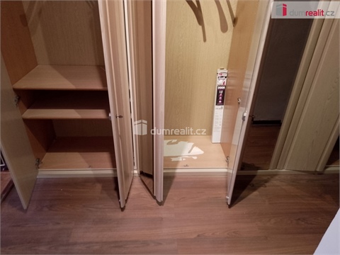 Pronájem bytu 1+1, 37 m² 12