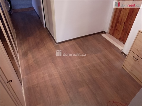 Pronájem bytu 1+1, 37 m² 24