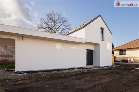 Prodej rodinného domu, 143 m² - 10