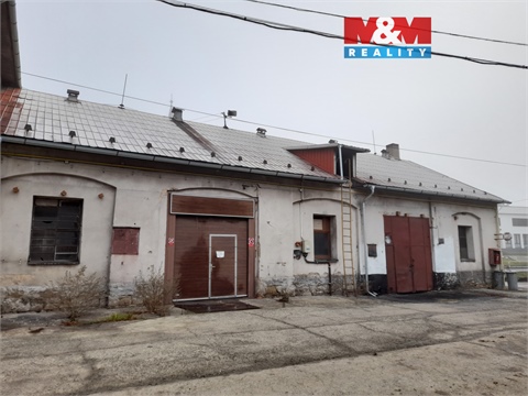 Pronájem skladu / haly, 379 m² 0